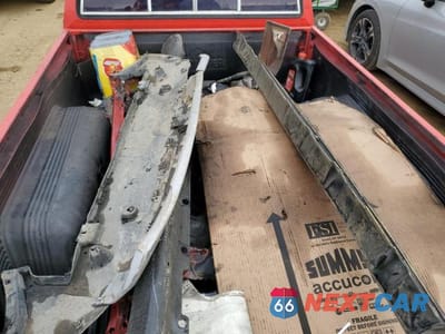 Zdjęcie 12 z 13 samochodu: 1987 TOYOTA PICKUP XTRACAB RN70 DLX VIN:JT4RN70D9H0027911 - miniatura