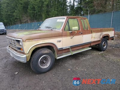 1986 FORD F250 1FTHX25L0GKA40803 - główne zdjęcie licytacji z USA - miniatura