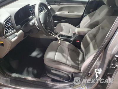 Zdjęcie 7 z 15 samochodu: 2017 HYUNDAI ELANTRA SE VIN:KMHD74LF8HU430847 - miniatura