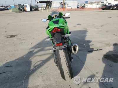 Czwarte zdjęcie samochodu z boku: 2021 KAWASAKI ZX1002 N VIN:JKBZXVN11MA000094 - miniatura