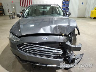 Piąte zdjęcie samochodu w środku: 2018 FORD FUSION S VIN:3FA6P0G72JR242689 - miniatura