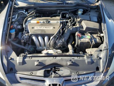 Zdjęcie 11 z 12 samochodu: 2005 HONDA ACCORD EX VIN:1HGCM56875A182696 - miniatura