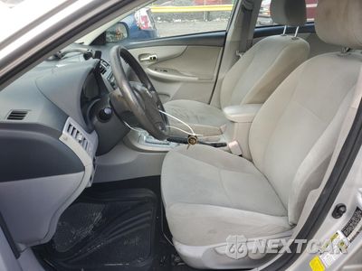 Zdjęcie 7 z 13 samochodu: 2012 TOYOTA COROLLA BASE VIN:2T1BU4EE9CC853659 - miniatura