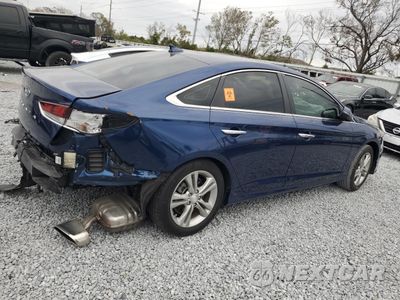 Trzecie zdjęcie samochodu z tyłu: 2018 HYUNDAI SONATA SPORT VIN:5NPE34AF2JH666711 - miniatura
