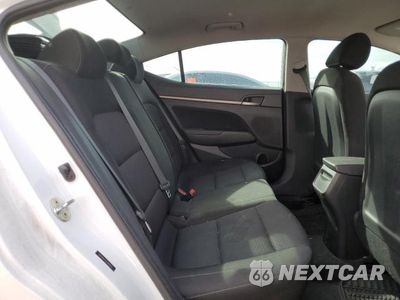 Zdjęcie 10 z 13 samochodu: 2018 HYUNDAI ELANTRA SEL VIN:5NPD84LF0JH289922 - miniatura