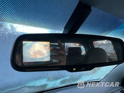 Zdjęcie 9 z 10 samochodu: 2009 TOYOTA TACOMA DOUBLE CAB VIN:3TMLU42N19M032726 - miniatura
