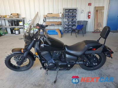 Trzecie zdjęcie samochodu z tyłu: 2020 HONDA VT750 C2B VIN:JH2RC5372LK101190 - miniatura