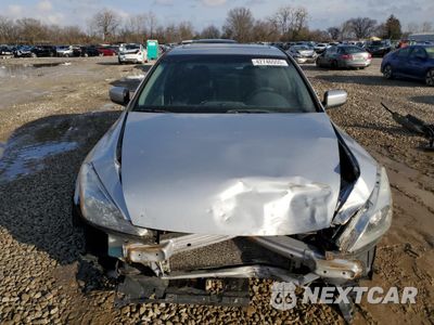 Piąte zdjęcie samochodu w środku: 2004 HONDA ACCORD EX VIN:1HGCM56634A078266 - miniatura
