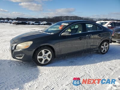 2012 VOLVO S60 T5 YV1622FS1C2087600 - główne zdjęcie licytacji z USA - miniatura