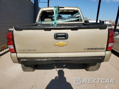 Zdjęcie 6 z 14 samochodu: 2005 CHEVROLET SILVERADO C1500 VIN:2GCEC13T651373757 - miniatura