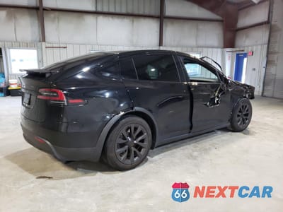 Trzecie zdjęcie samochodu z tyłu: 2024 TESLA MODEL X VIN:7SAXCDE59RF442083 - miniatura