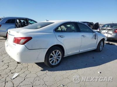 Trzecie zdjęcie samochodu z tyłu: 2011 LEXUS ES 350 VIN:JTHBK1EG5B2470206 - miniatura