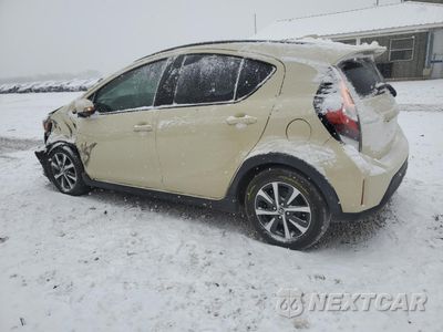 Drugie zdjęcie samochodu z przodu: 2018 TOYOTA PRIUS C VIN:JTDKDTB37J1613508 - miniatura