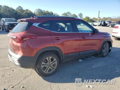 Trzecie zdjęcie samochodu z tyłu: 2023 KIA SELTOS S VIN:KNDEU2AA7P7430252 - miniatura