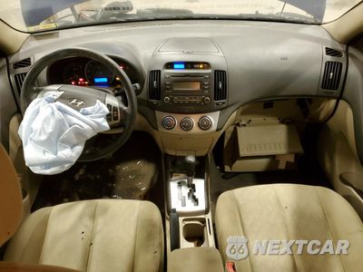 Zdjęcie 8 z 12 samochodu: 2010 HYUNDAI ELANTRA BLUE VIN:KMHDU4AD6AU185188 - miniatura