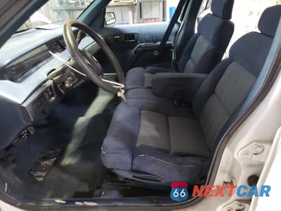Zdjęcie 7 z 14 samochodu: 1992 CHEVROLET LUMINA EURO VIN:2G1WN54T0N1116266 - miniatura