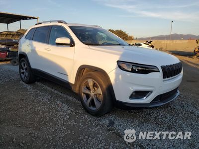 Czwarte zdjęcie samochodu z boku: 2020 JEEP CHEROKEE LIMITED VIN:1C4PJLDB7LD535140 - miniatura