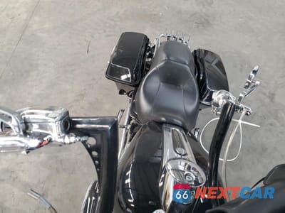 Piąte zdjęcie samochodu w środku: 2008 HARLEY-DAVIDSON FLHX VIN:1HD1KB4378Y669277 - miniatura