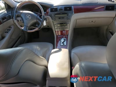 Zdjęcie 8 z 14 samochodu: 2002 LEXUS ES 300 VIN:JTHBF30G120044547 - miniatura