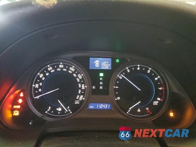 Zdjęcie 9 z 14 samochodu: 2006 LEXUS IS 350 VIN:JTHBE262665002389 - miniatura