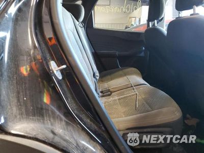 Zdjęcie 11 z 13 samochodu: 2022 FORD ESCAPE SE VIN:1FMCU0BZ8NUA08470 - miniatura
