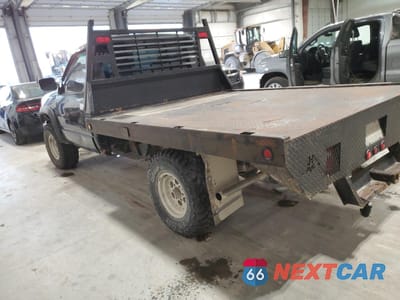 Drugie zdjęcie samochodu z przodu: 1988 CHEVROLET GMT-400 K2500 VIN:1GCFK24K7JZ202486 - miniatura