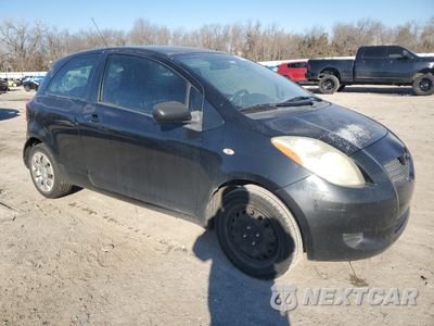 Czwarte zdjęcie samochodu z boku: 2007 TOYOTA YARIS VIN:JTDJT923275068417 - miniatura