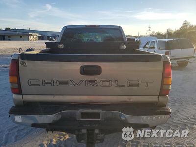 Zdjęcie 6 z 14 samochodu: 2001 CHEVROLET SILVERADO K2500 HEAVY DUTY VIN:1GCHK29U11Z300268 - miniatura