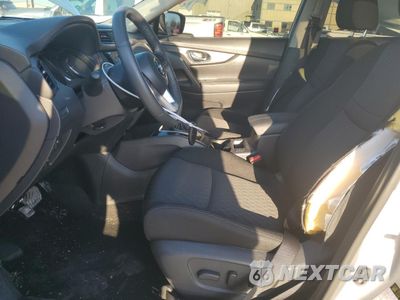 Zdjęcie 7 z 14 samochodu: 2017 NISSAN ROGUE S VIN:KNMAT2MT3HP583839 - miniatura