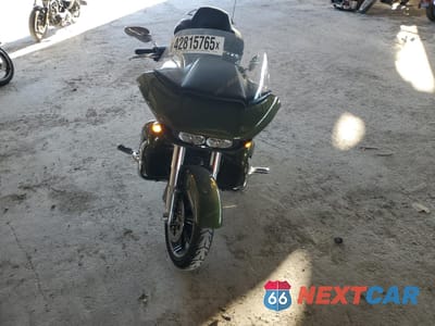 Piąte zdjęcie samochodu w środku: 2022 HARLEY-DAVIDSON FLTRK VIN:1HD1KZF13NB615431 - miniatura