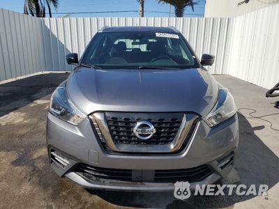 Piąte zdjęcie samochodu w środku: 2020 NISSAN KICKS SR VIN:3N1CP5DV7LL531945 - miniatura