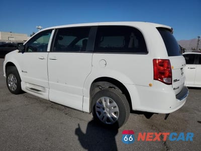 Drugie zdjęcie samochodu z przodu: 2018 DODGE GRAND CARAVAN SE VIN:2C7WDGBG6JR216706 - miniatura