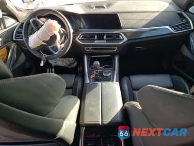 Zdjęcie 8 z 15 samochodu: 2021 BMW X6 M VIN:5YMCY0C08M9D77978 - miniatura