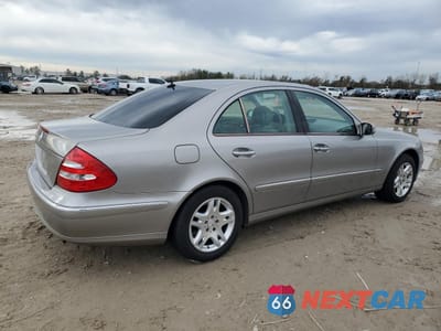 Trzecie zdjęcie samochodu z tyłu: 2003 MERCEDES-BENZ E 320 VIN:WDBUF65J73A186783 - miniatura