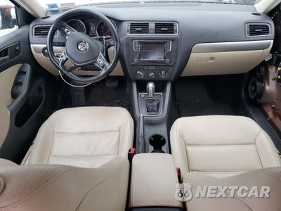 Zdjęcie 8 z 14 samochodu: 2017 VOLKSWAGEN JETTA SE VIN:3VWDB7AJ2HM202162 - miniatura
