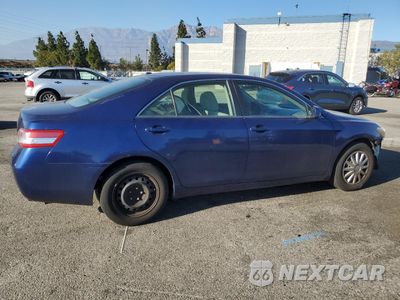 Trzecie zdjęcie samochodu z tyłu: 2011 TOYOTA CAMRY BASE VIN:4T1BF3EKXBU618310 - miniatura