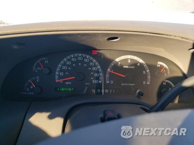 Zdjęcie 9 z 16 samochodu: 2001 FORD EXPEDITION XLT VIN:1FMRU15L41LA81620 - miniatura