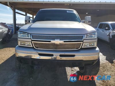 Piąte zdjęcie samochodu w środku: 2006 CHEVROLET SILVERADO K1500 VIN:2GCEK13T961208077 - miniatura