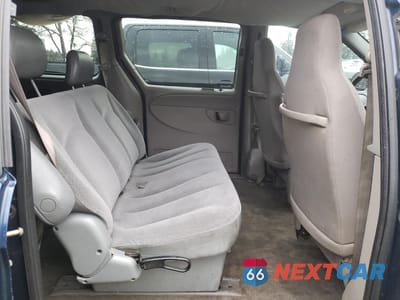 Zdjęcie 11 z 13 samochodu: 2003 DODGE GRAND CARAVAN SE VIN:2D4GP24343R219633 - miniatura