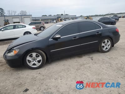 2005 ACURA RL JH4KB16575C016714 - główne zdjęcie licytacji z USA - miniatura