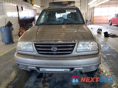 Piąte zdjęcie samochodu w środku: 2002 SUZUKI XL7 PLUS VIN:JS3TX92V424103909 - miniatura