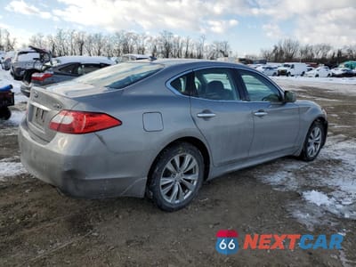Trzecie zdjęcie samochodu z tyłu: 2013 INFINITI M37 X VIN:JN1BY1AR1DM603027 - miniatura
