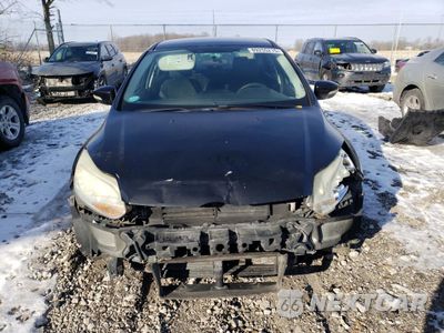 Piąte zdjęcie samochodu w środku: 2014 FORD FOCUS SE VIN:1FADP3F28EL362001 - miniatura
