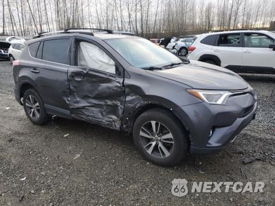 Czwarte zdjęcie samochodu z boku: 2017 TOYOTA RAV4 XLE VIN:JTMRFREV8HJ119127 - miniatura