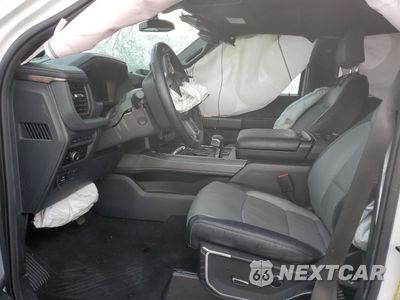 Zdjęcie 7 z 14 samochodu: 2023 FORD F150 LIGHTNING PRO VIN:1FTVW1EV6PWG42762 - miniatura