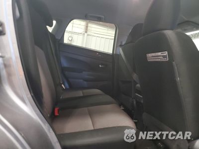 Zdjęcie 11 z 15 samochodu: 2018 MITSUBISHI OUTLANDER SPORT ES VIN:JA4AP3AU9JU011408 - miniatura