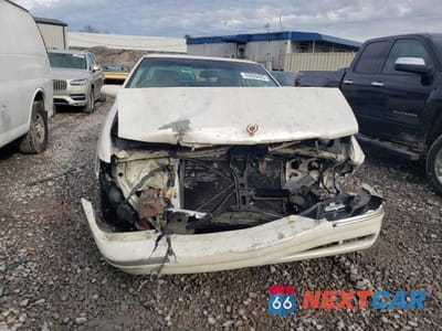 Piąte zdjęcie samochodu w środku: 1997 CADILLAC DEVILLE VIN:1G6KD54Y1VU297129 - miniatura