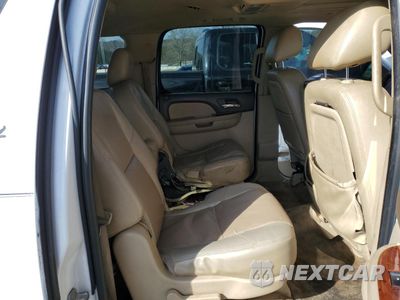 Zdjęcie 11 z 13 samochodu: 2011 CHEVROLET SUBURBAN C1500 LTZ VIN:1GNSCKE03BR180598 - miniatura