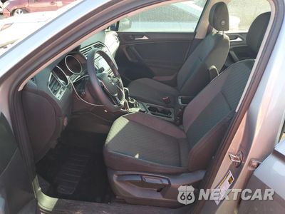 Zdjęcie 7 z 15 samochodu: 2019 VOLKSWAGEN TIGUAN S VIN:3VV0B7AX1KM186423 - miniatura