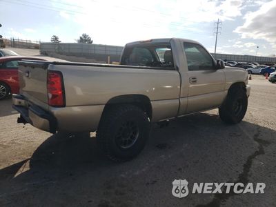 Trzecie zdjęcie samochodu z tyłu: 2004 CHEVROLET SILVERADO C1500 VIN:1GCEC14T84Z173516 - miniatura